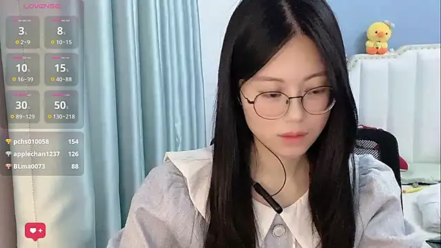 美女Luna-666在线直播