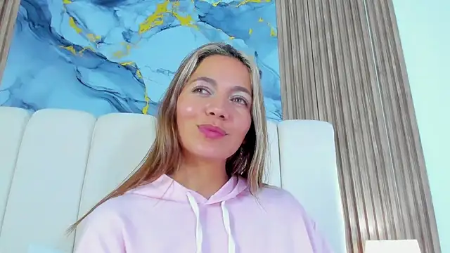 Mia_Malkovaa_ webcam