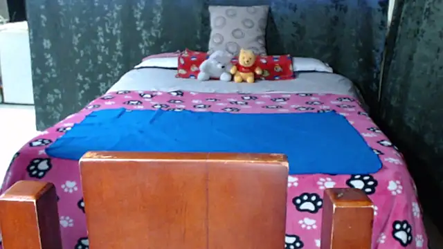 miia-big1boobs_ webcam