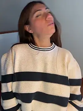 emmily_d (F milf) - Full Naked