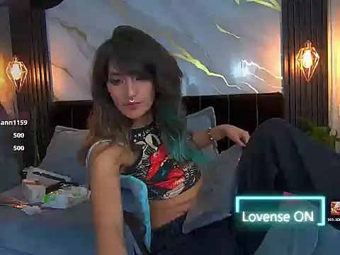 Dark_Dominika webcam