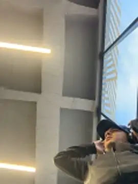 oliver_Ferrer's live cam