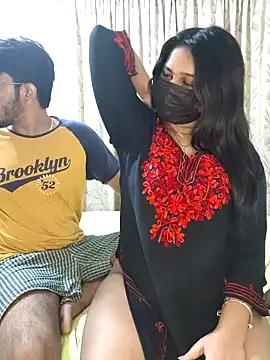 midnight_star110 (Ask my age) - Show Bobbies🤤