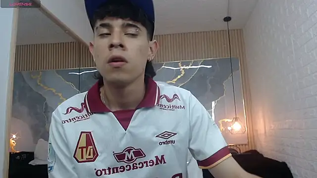 jhota_diamond (M twink) - #asian #bisexuals #brunettes #cam2cam #cheapest-privates #colombian #facial #handjob #hd #kissing #masturbation #new #oil-show #power-top #skinny #small-audience #smoking #spanish-speaking #top #twinks