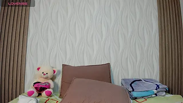 _ashleymiller webcam