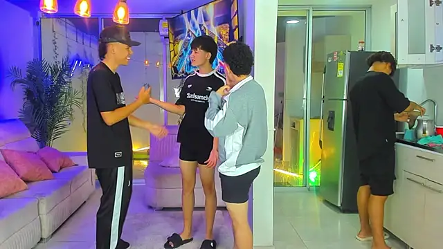 Houseofwarrios webcam