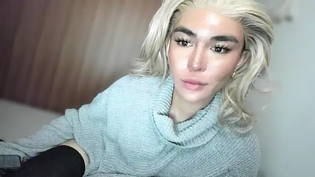 MistressNextDoor_ webcam