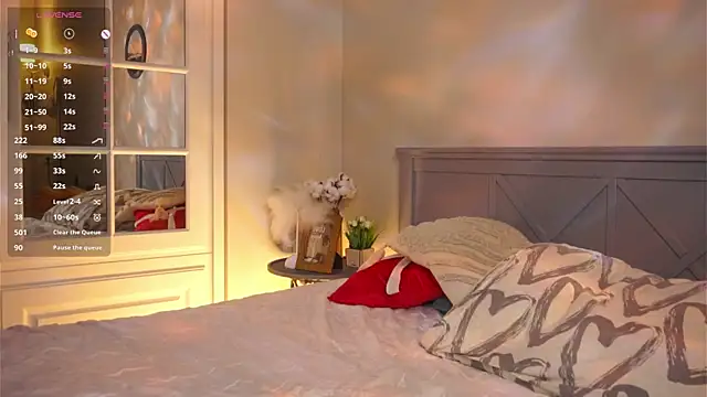 MarieCalligaro webcam