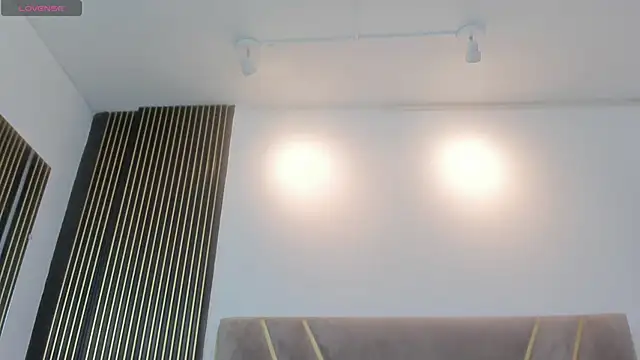 Littlee___Molly webcam