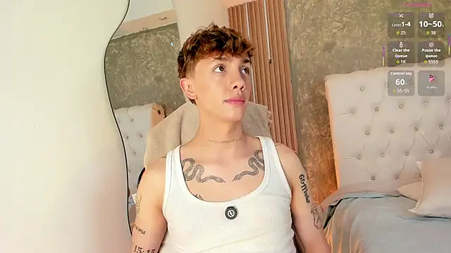 tomy_rox (M young) - 1 finger inside to my holeee