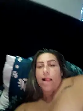 Webcam Model (maynor_1998) is live