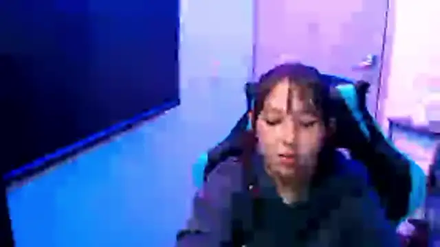 Skarlet_Adams28 webcam