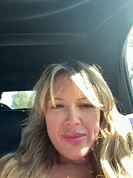 Webcam Model (biancasuger)  is live.Free join now!