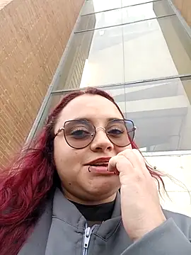 curvy-horny (G young) - Take off your bra and show your breasts