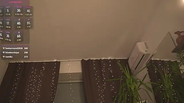 your_lunalike (F young) - oil on the ass