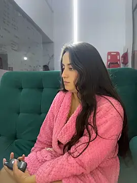 Antonella_Julieta webcam