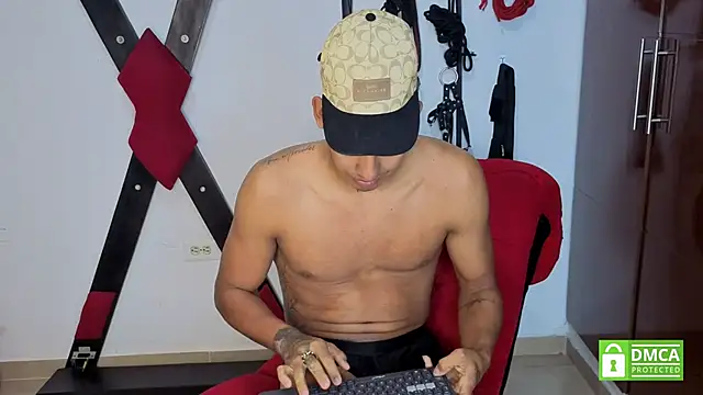 Grace_and_Milo webcam