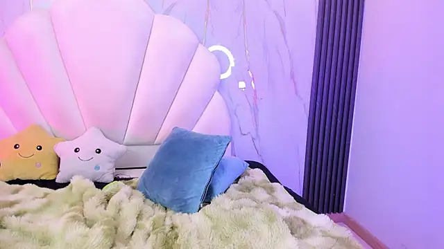 Model: AliiceWonderland_