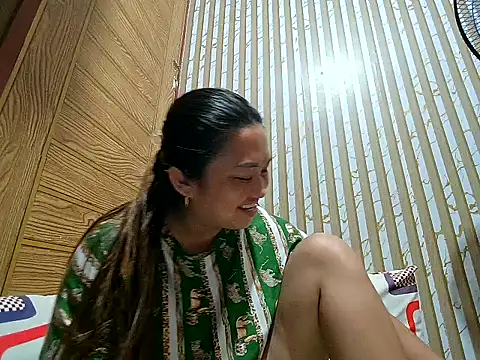 lonely_heart - Lonely_Heart's free webcam - UK Sex Cams