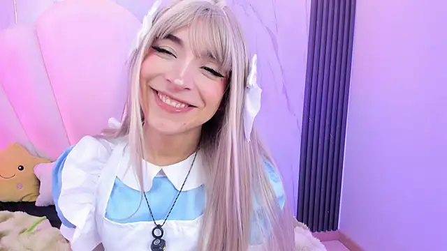 aliicewonderland_ (T teen) - Jerk off 2 minutes with saliva