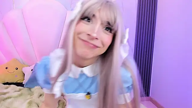AliiceWonderland_'s live cam