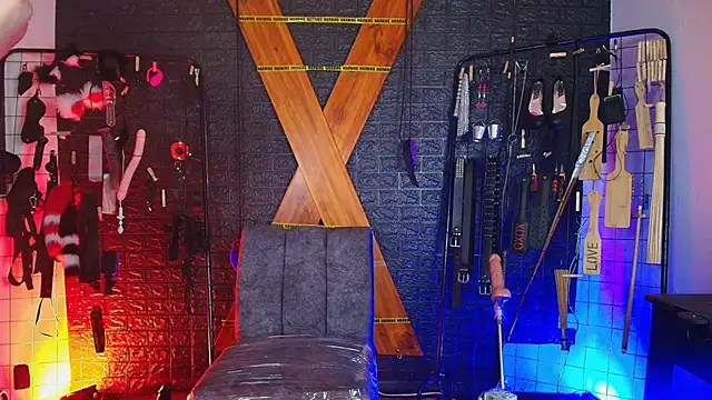 Mistress_lexi_bdsm webcam