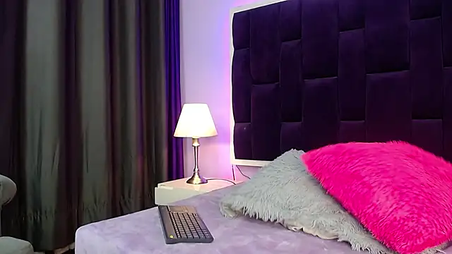 Ellie_Dollie webcam
