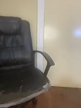 Prettiestheavenly webcam