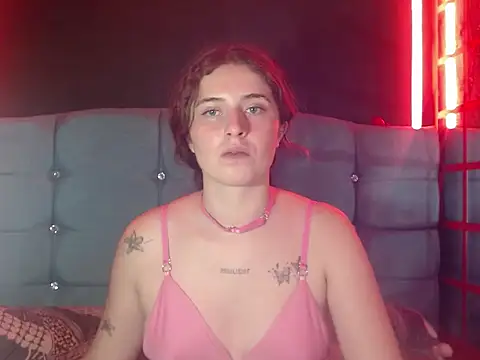 Cherry_Boom18 webcam