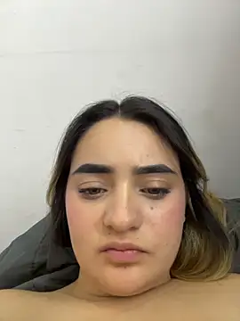 antonella_julieta (Ask my age) - ❤️ pussy close up + play