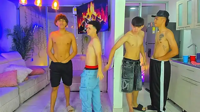 Houseofwarrios webcam