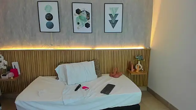 kenya_stone_1 Stripchat cam model