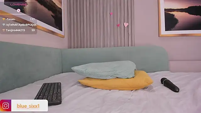 Blue_Sixx webcam