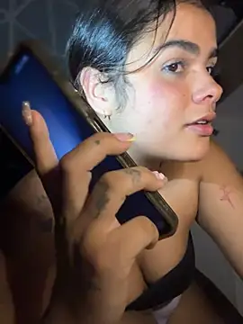 Kaily_Sweet16 webcam