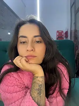 Antonella_Julieta webcam