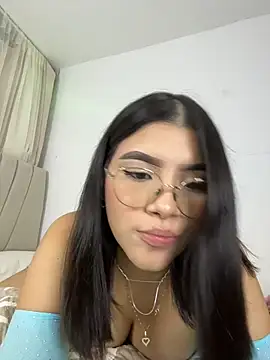 Julieta_Hornyx