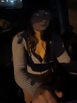 urpuppymoon (Ask my age) - 🍆 SUCK DILDO BY GAS STATION PUMP 🍆