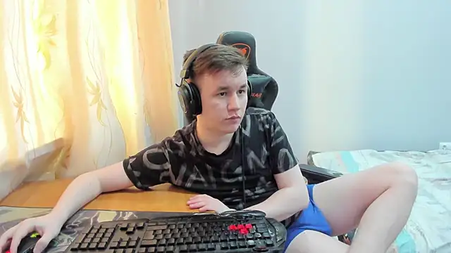 iliaskrislove webcam