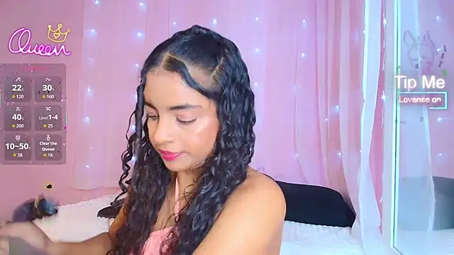 SunnyGilmoree webcam