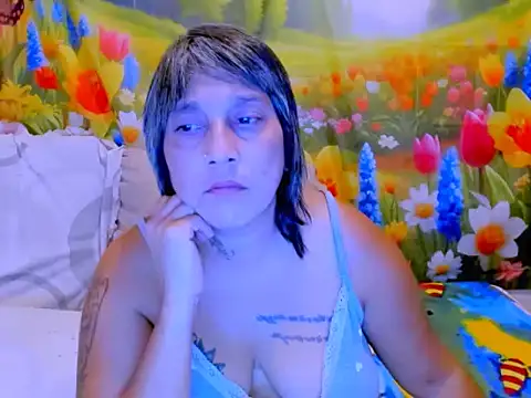 Live sex cam di indianroxy