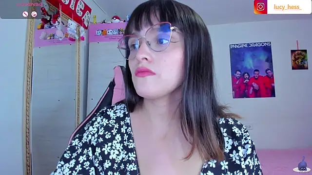 Lucyy-hess webcam