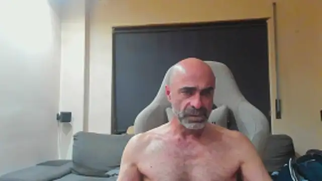 bicopflirt (M mature) - #balds #bears #big-balls #big-cocks #bisexuals #cam2cam #cheapest-privates #chunky #ejaculation #handjob #hd #jerk-off-instruction #masturbation #mature #orgasm #recordable-publics #small-audience #white