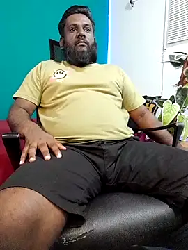 rayansmith_ (M young) - Rub with my bulge