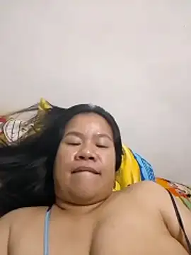 AsianbouncieGIRL webcam