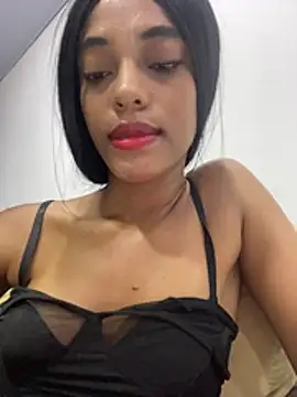 Brunette__Hot_XXX webcam