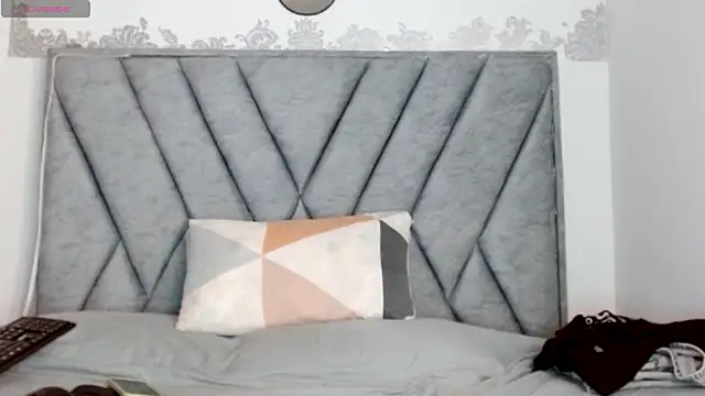 oliver___saint live sex cam