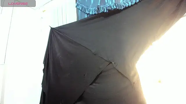 latinaStepmom webcam