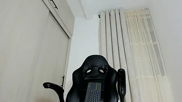 Biscuit_oliva webcam