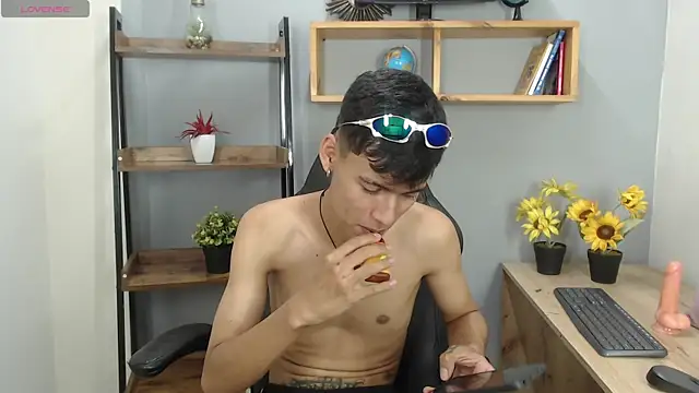 Astaroth_Grigori webcam