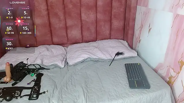 hilaryythompson webcam